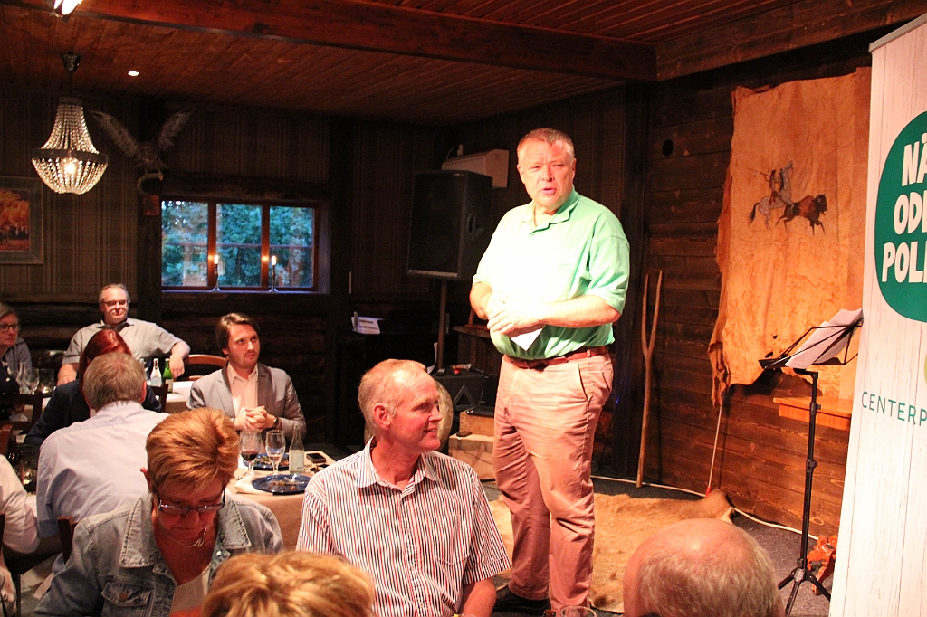 valkickoff-060