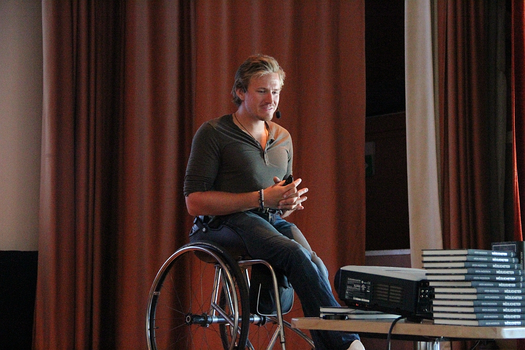 Valkickoff-031