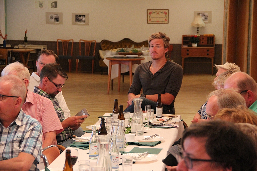 Valkickoff-058