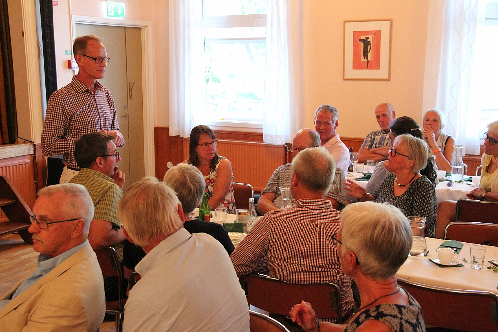 Valkickoff-080